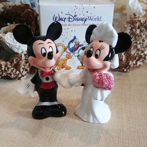 *Vintage* Disney Bride/Groom S/P Shakers